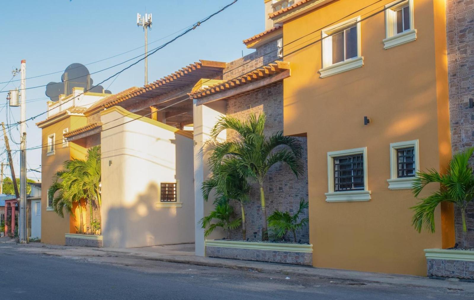 Diosamar Hotel Y Suites La Tentacion エクステリア 写真